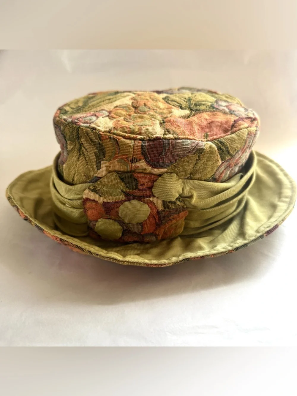 Vintage Ruth 1994 Floral Fruits Tapestry Hat Green Tea Party NY NOLA - Picture 3 of 15